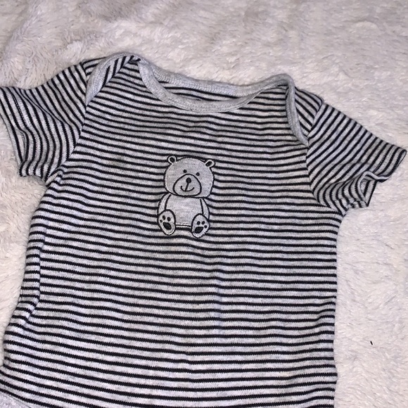 (3 for $10) rococo bear bodysuit - Picture 2 of 3